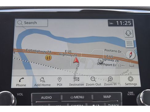 Used 2024 Nissan Titan PRO-4X image 20