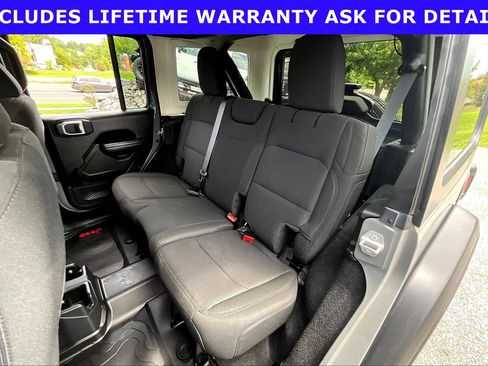 Used 2021 Jeep Wrangler Unlimited Sport AWD/4WD image 19