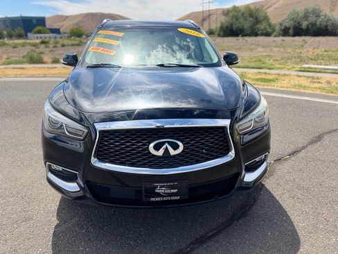 Used 2016 INFINITI QX60 Luxe w/ Premium Package AWD/4WD image 2