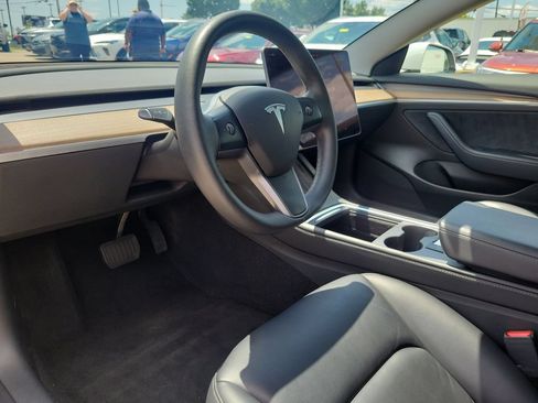 Used 2023 Tesla Model 3 Standard Range RWD image 16