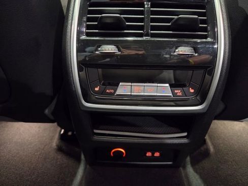 New 2026 BMW X7 xDrive40i w/ M Sport Package image 32