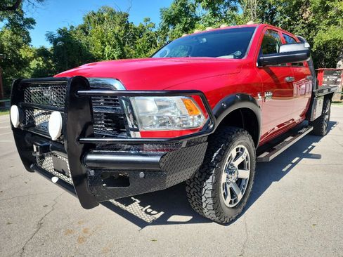 Used 2012 RAM 3500 ST w/ Chrome Appearance Group image 4