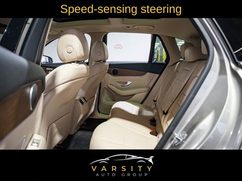 Used 2021 Mercedes-Benz GLC 300 GLC 300 image 21