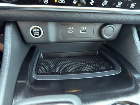Certified 2021 Nissan Rogue SV w/ Premium Package AWD/4WD image 20