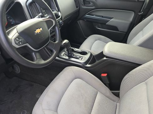 Used 2015 Chevrolet Colorado W/T w/ WT Convenience Package image 9