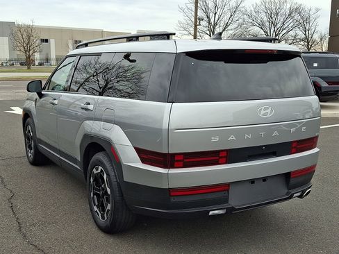 Certified 2025 Hyundai Santa Fe SEL image 4