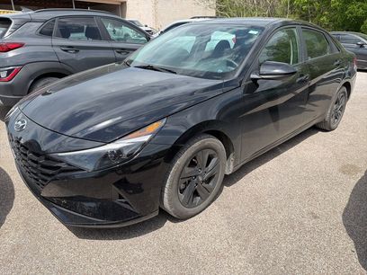 Used 2023 Hyundai Elantra SEL