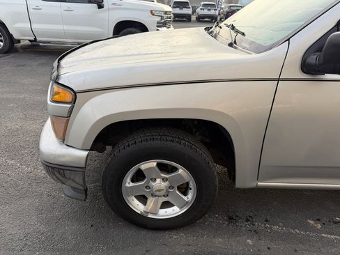 Used 2010 Chevrolet Colorado LT image 11