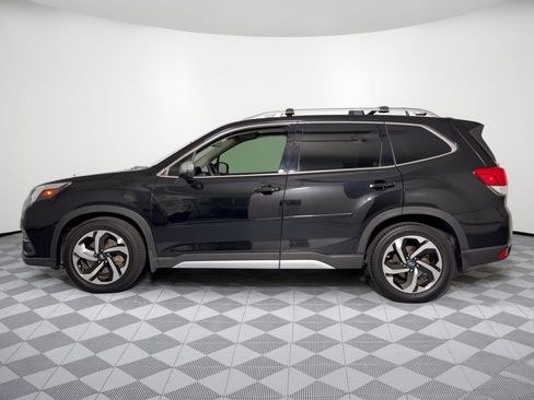 Used 2022 Subaru Forester Touring w/ Popular Package #3 AWD/4WD image 2