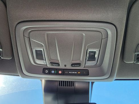 New 2026 GMC Sierra 1500 Elevation image 35