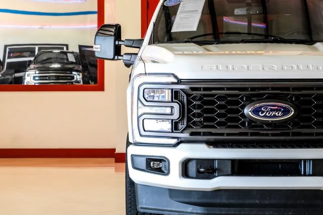 Used 2024 Ford F250 Lariat w/ Sport Appearance Package AWD/4WD image 43