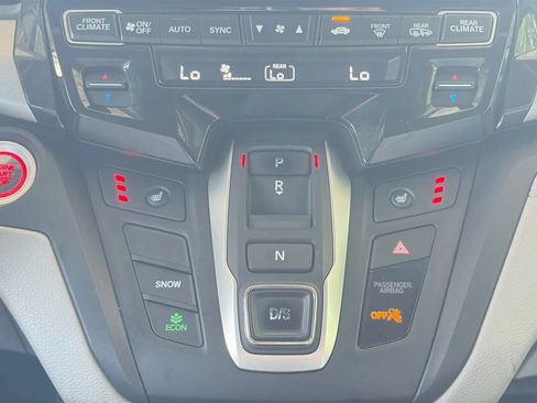 Used 2018 Honda Odyssey EX image 29