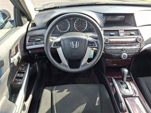 Used 2010 Honda Accord EX image 11