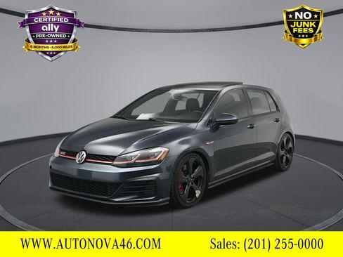 Used 2020 Volkswagen GTI SE image 1