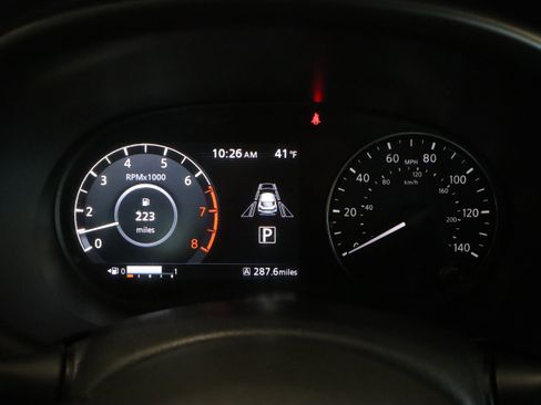 Used 2021 Nissan Kicks SV image 23