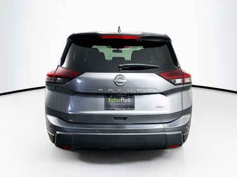 Used 2024 Nissan Rogue S AWD/4WD image 7