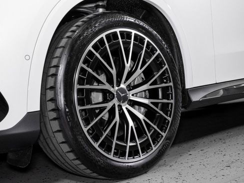 New 2026 Mercedes-Benz GLC 43 AMG 4MATIC Coupe image 29