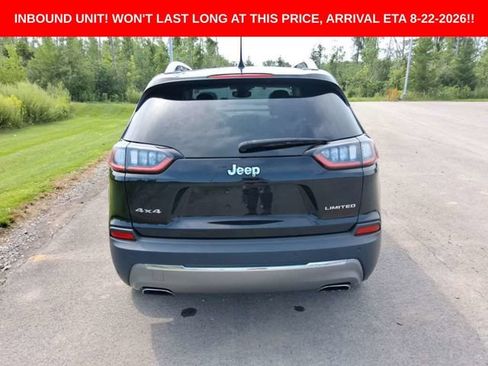 Used 2019 Jeep Cherokee Limited w/ Luxury Group AWD/4WD image 4