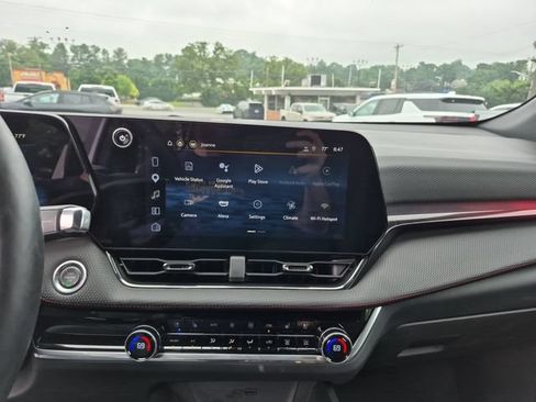 Certified 2025 Chevrolet Equinox RS w/ Safety and Technology Package AWD/4WD image 15