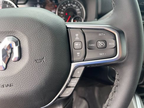 New 2026 RAM 2500 Big Horn AWD/4WD image 27