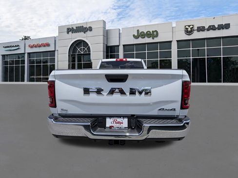 New 2026 RAM 2500 Tradesman AWD/4WD image 4