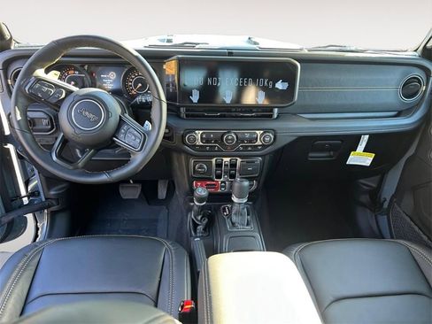 New 2025 Jeep Wrangler Unlimited Rubicon 392 image 12