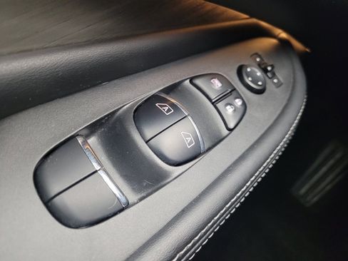 Used 2016 Nissan Murano Platinum w/ Platinum Technology Package AWD/4WD image 27