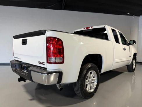 Used 2013 GMC Sierra 1500 SLE w/ Power Tech Package RWD image 4