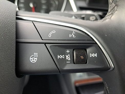 Used 2022 Audi Q5 2.0T Premium w/ Convenience Package image 34