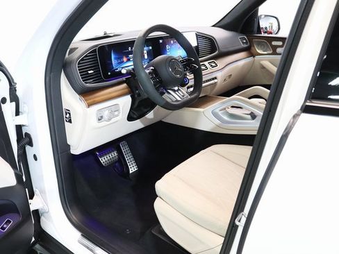 Used 2025 Mercedes-Benz GLE 63 AMG S image 22