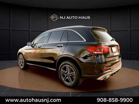 Used 2020 Mercedes-Benz GLC 300 4MATIC w/ Driver Assistance Package image 5