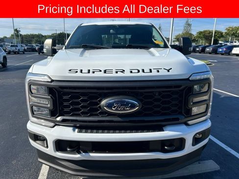 Used 2023 Ford F250 XLT w/ XLT Premium Package AWD/4WD image 14