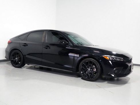 Used 2024 Honda Civic Sport Hatchback image 1