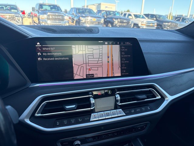 Used 2021 BMW X7 M50i AWD/4WD image 21