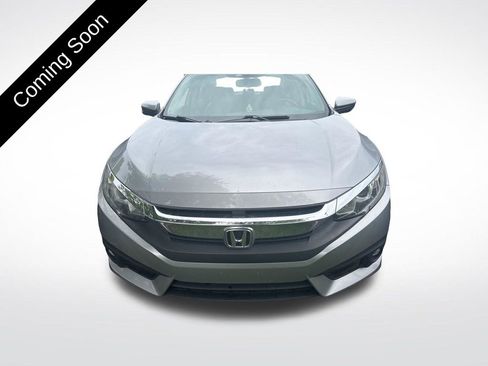 Used 2016 Honda Civic EX-L image 2