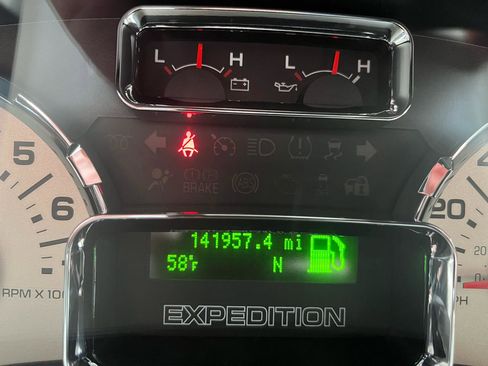 Used 2012 Ford Expedition EL XLT image 15