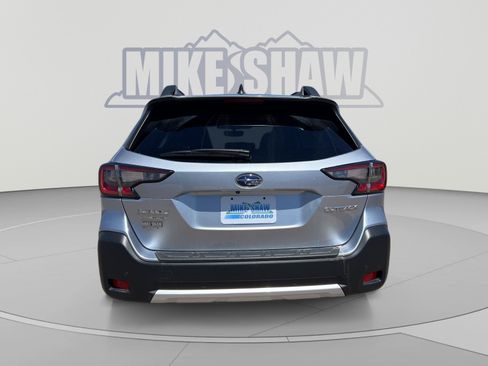 Used 2023 Subaru Outback Limited AWD/4WD image 11