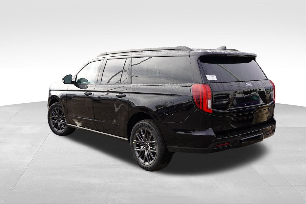 New 2027 Ford Expedition Max Platinum w/ Stealth Appearance Package AWD/4WD image 5