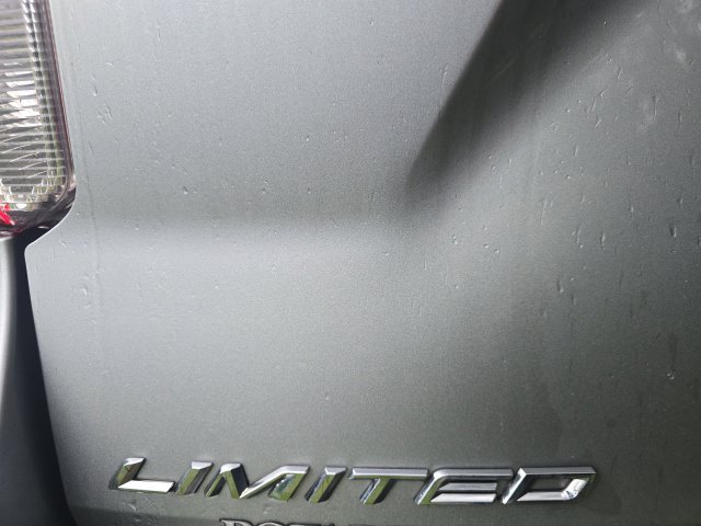 Used 2023 Ford Explorer Limited w/ Limited Technology Package RWD image 6