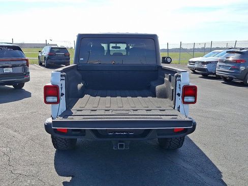 Used 2021 Jeep Gladiator Sport AWD/4WD image 26