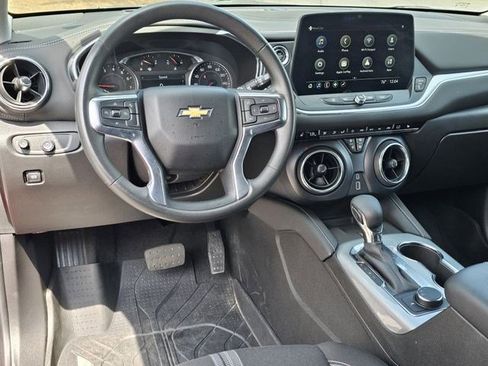 Used 2024 Chevrolet Blazer LT w/ Convenience Package FWD image 35