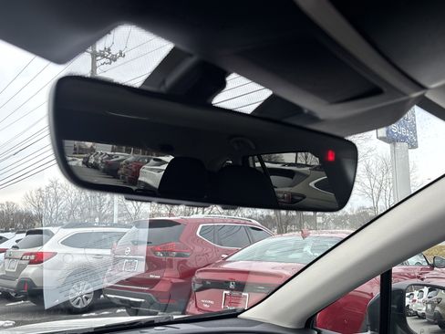 Used 2024 Subaru Outback Premium w/ Popular Package #1A image 29