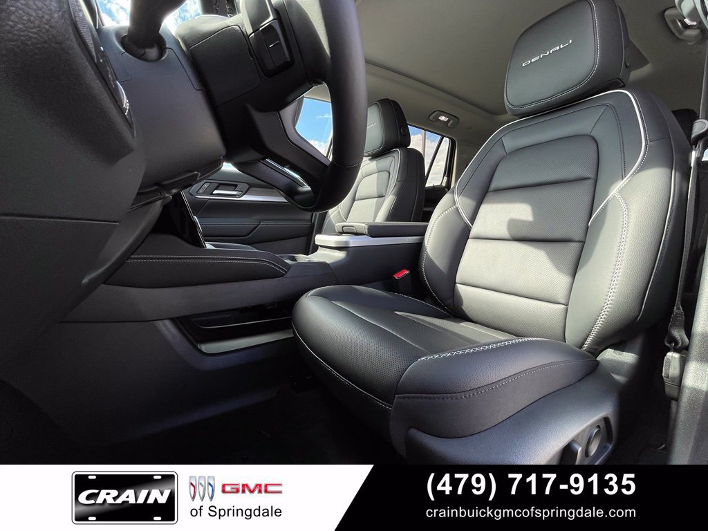 New 2027 GMC Terrain Denali w/ LPO, Floor Liner Package AWD/4WD image 24