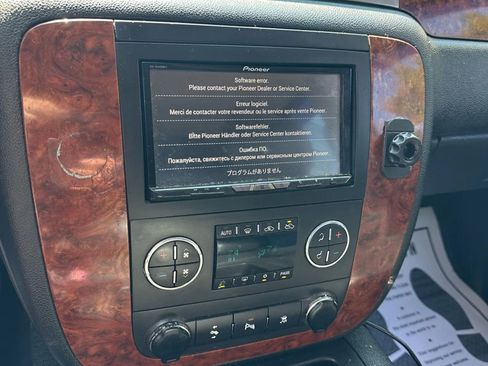 Used 2008 Chevrolet Avalanche LT w/ LT Preferred Equipment Group image 20