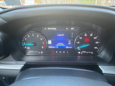 Used 2023 Ford Explorer XLT w/ Equipment Group 202A image 25