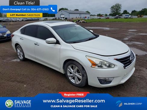 Used 2014 Nissan Altima 2.5 SV w/ Convenience Package FWD image 5
