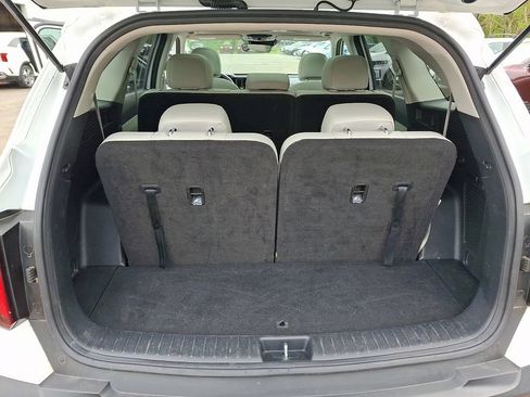 Certified 2023 Kia Sorento S w/ Panoramic Sunroof Package AWD/4WD image 29