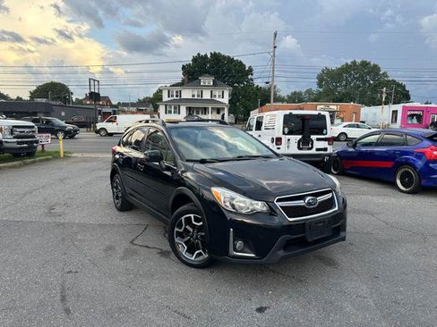 Used 2016 Subaru Crosstrek 2.0i Limited AWD/4WD image 3