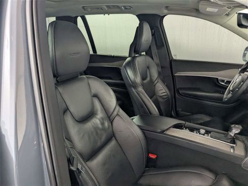 Used 2020 Volvo XC90 T6 Inscription image 14