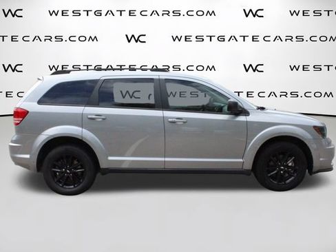 Used 2020 Dodge Journey SE w/ Blacktop Package FWD image 39